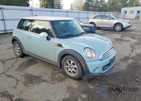 2013 Mini Cooper z USA, uszkodzony, nr VIN WMWSU3C55DT545697